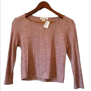 Monteau Long Sleeve Salmon Colored Crop Top